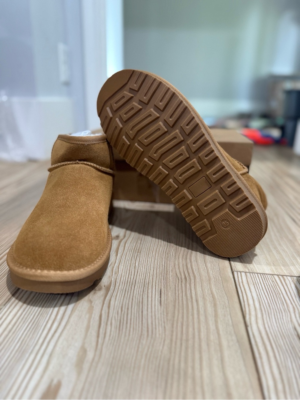 NWT Bruno Marc Chestnut Suede Mini Ankle Winter Boots Size 9.5 - Picture 3 of 4